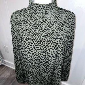 Ann Taylor green Top